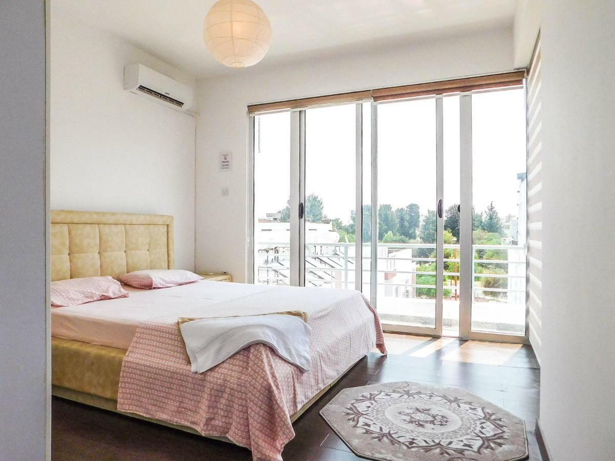Rix Sunny Apartments Κερύνεια Εξωτερικό φωτογραφία